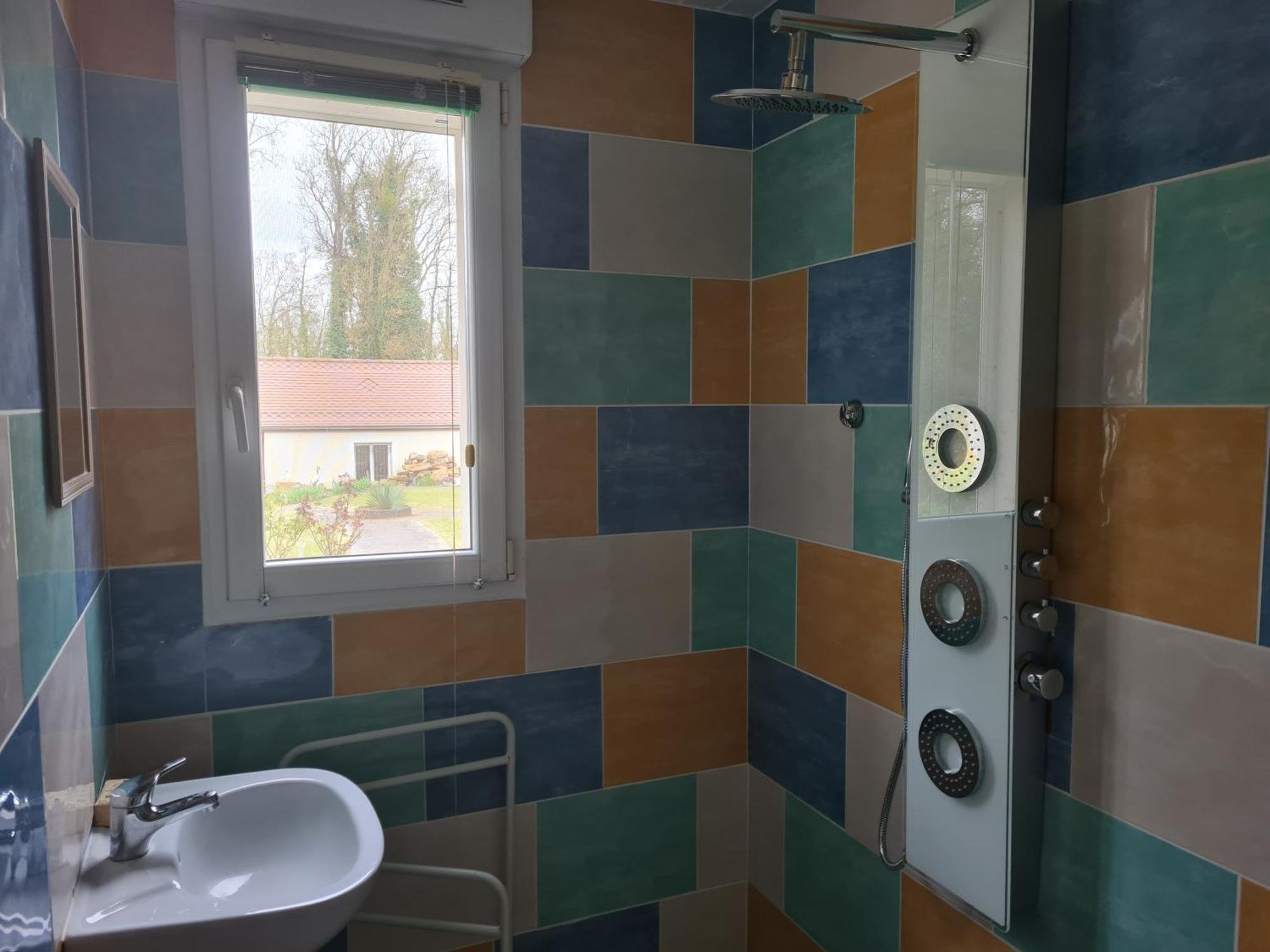 Chez Jaja Et Phiphi Apartment Bourg-et-Comin Bagian luar foto